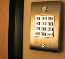 Royal Locksmith Store Alexandria, VA 703-586-9672 - commercial-locksmith-services