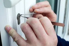 Royal Locksmith Store Alexandria, VA 703-586-9672 - emergency-lockout